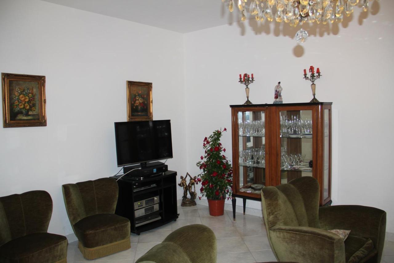 Gli Aranci Dell'Etna Villa Маскали Екстериор снимка